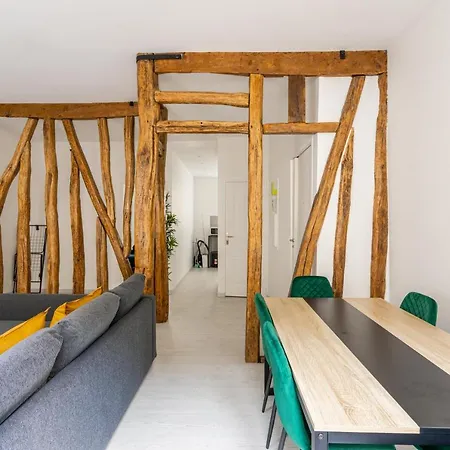 Appartement Luxurious 2 Bedroom Avenue Des Champs-elysees Saint-philippe Du Roule Free Netflix